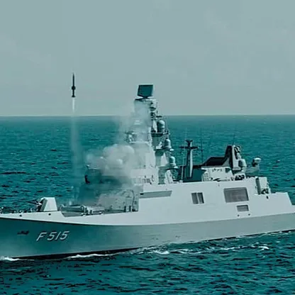 "صناعة محلية".. تركيا تنجح في إطلاق صاروخ HiSAR-D من فرقاطة TCG Istanbul