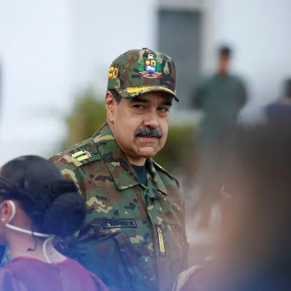 تقرير: ترمب عرض ممراً آمناً على مادورو مقابل مغادرة فنزويلا فوراً وتجنب المواجهة