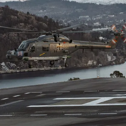 "الدولفين القطبي".. مناورة عسكرية تؤكد التزام الناتو بأمن القطب الشمالي