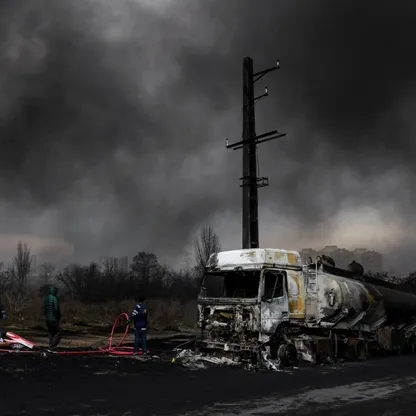 من النمو للأسعار.. الاقتصاد العالمي تحت ضغط مزدوج بسبب حرب إيران