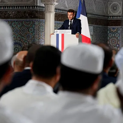 حملة فرنسا ضد "الإخوان".. جدل متصاعد والحكومة تحذر من "مشروع الجماعة"