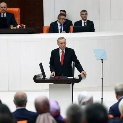 أردوغان يسمِّي مرشح "العدالة والتنمية" لرئاسة بلدية إسطنبول