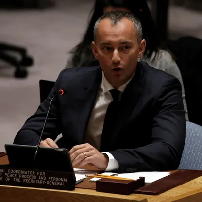 ممثل غزة ميدانياً داخل "مجلس السلام".. من هو نيكولاي ملادينوف؟