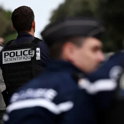 بينهم روسيان.. فرنسا تعتقل 4 أشخاص بتهم التجسس لصالح قوة أجنبية