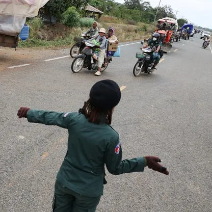 اشتباكات متصاعدة على طول الحدود بين تايلندا وكمبوديا.. وترمب يعد بالتدخل