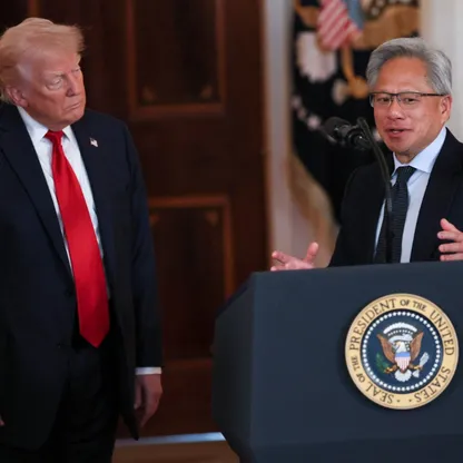 إدارة ترمب تدرس السماح لـNvidia ببيع رقائق H200 إلى الصين