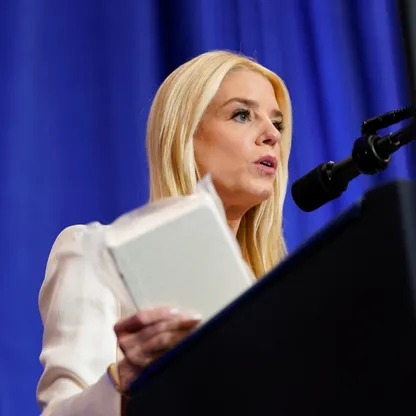 وزيرة العدل الأميركية: نخوض "حرب العصر الحديث" على عصابة فنزويلية