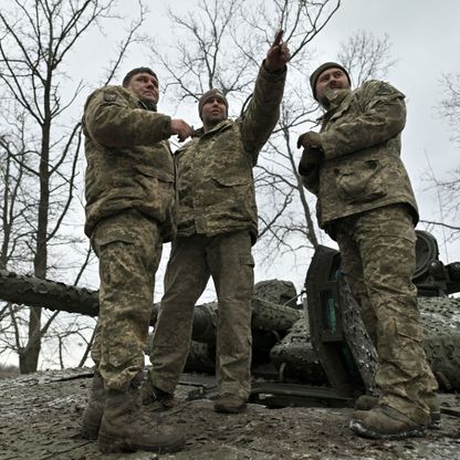 روسيا تكثف هجومها شرق أوكرانيا.. والشيشان تلوح بإرسال 3 آلاف مقاتل