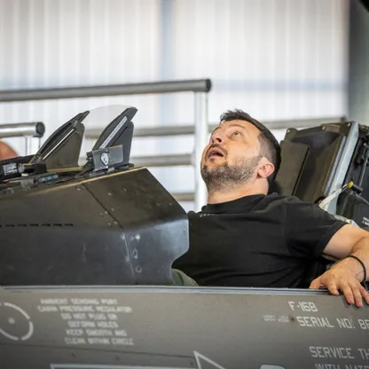 هولندا تستعد لتسليم مقاتلات F-16 لأوكرانيا.. وبولندا تؤكد وقوفها إلى جانب كييف