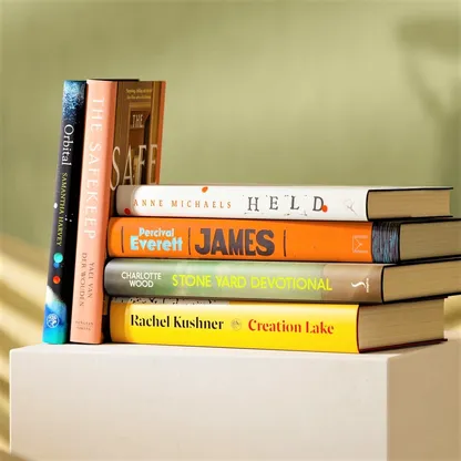 "بوكر" العالمية تختار 6 كتب للقائمة القصيرة