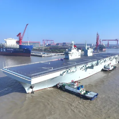 أول حاملة طائرات برمائية في العالم.. الصين تبدأ تجارب سفينة Sichuan