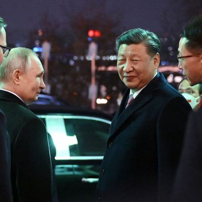 شي وبوتين يتهمان الولايات المتحدة بمحاولة "احتواء" الصين وروسيا