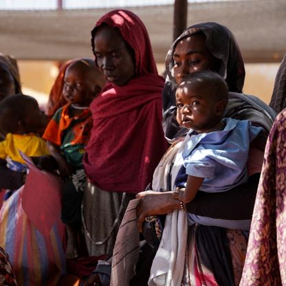 السودان.. الجوع والقصف والكوليرا تطارد مئات الآلاف من المحاصرين في الفاشر