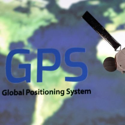 إسرائيل تكثف التشويش على نظام GPS.. ما علاقة حماس وحزب الله؟