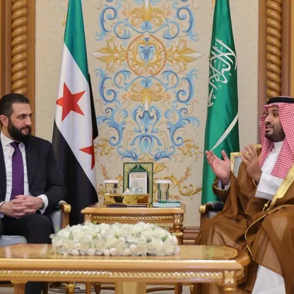 ولي العهد السعودي يلتقي الرئيس السوري في الرياض