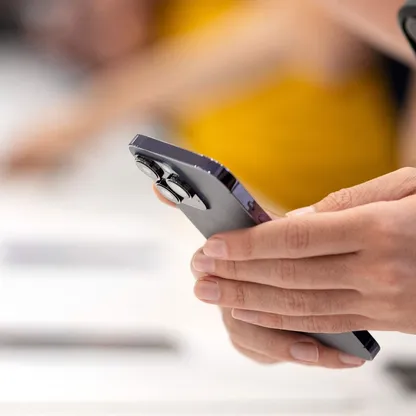 أبل تكشف سبب ثغرة الصور في تحديث iOS 17.5 على آيفون وآيباد