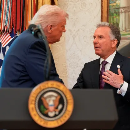 ترمب يدافع عن ويتكوف بعد المكالمة المسربة مع الكرملين.. وواشنطن تحذر كييف من "هزيمة وشيكة"