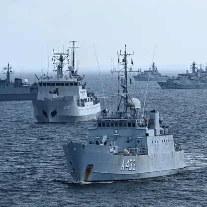 "هجمات سيبرانية ومناورات مفاجئة للناتو".. أوروبا تبحث الرد على "حرب روسيا الهجينة"