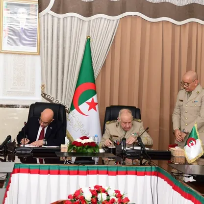 تونس والجزائر توقعان اتفاقية دفاعية لمواجهة "التحديات الإقليمية"