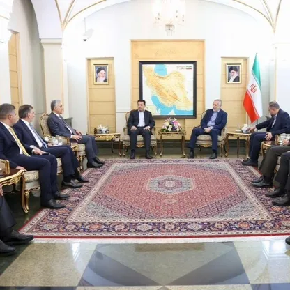 مستشار الأمن القومي العراقي يزور إيران ويلتقي لاريجاني