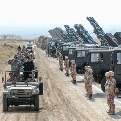 وسط تزايد التوتر.. إيران تطلق مناورات عسكرية "تركز على تحركات العدو"