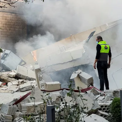 بين نزع سلاح "حزب الله" والتصعيد الإسرائيلي.. ماذا ينتظر لبنان؟