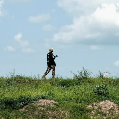 نيجيريا.. هجوم مسلح يودي بحياة عشرات الأشخاص