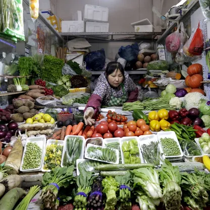 السكر والألبان والحبوب تخفّض أسعار الغذاء عالمياً.. واللحوم تسجل مستويات قياسية