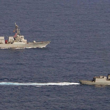 وسط مناوشات مع بكين.. دوريات بحرية أميركية فلبينية في بحر الصين الجنوبي