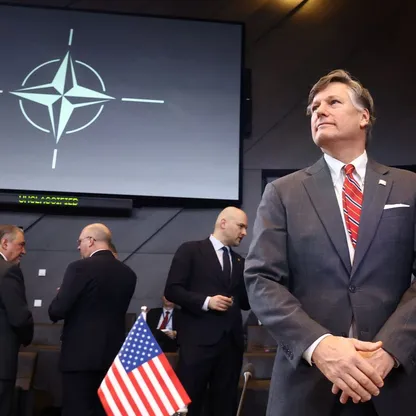 "الصناعات الدفاعية والتسليح".. سجال متصاعد عبر ضفتي الأطلسي