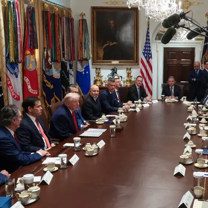 ترمب يعلن الاتفاق مع بوتين على وقف استهداف كييف لمدة أسبوع