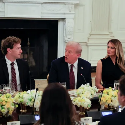 شركات التكنولوجيا الأميركية تحذر حاملي تأشيرات H-1B من السفر للخارج