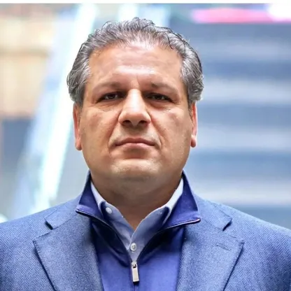 بريطانيا تفرض عقوبات على مصرفي إيراني بتهمة تمويل أنشطة الحرس الثوري