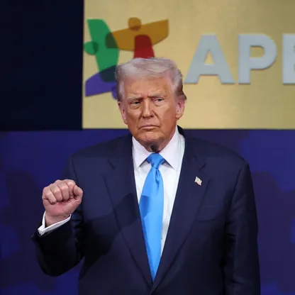 قبل لقاء شي.. ترمب يتوقع خفض التعريفات الجمركية على الصين