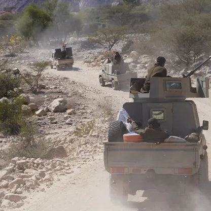 رئيس مجلس القيادة اليمني يعلن الطوارئ ويدعو قوات الإمارات إلى الخروج خلال 24 ساعة