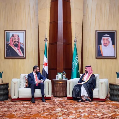 ولي العهد السعودي يبحث مع الرئيس السوري تطورات الأوضاع في المنطقة