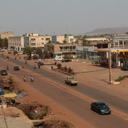 هجمات منسقة واستهداف للقواعد العسكرية.. ماذا يحدث في مالي؟