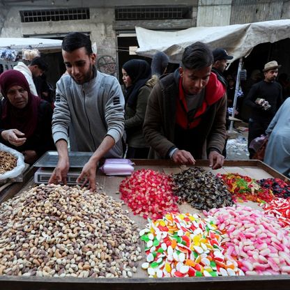 بالصور.. قطاع غزة يستعد لاستقبال شهر رمضان