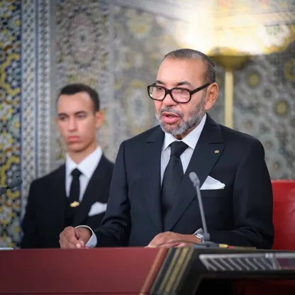 محمد السادس يحدد أولويات المغرب: تحول اقتصادي وانفتاح إقليمي