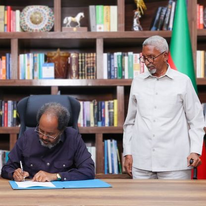 رئيس الصومال يوقع قانوناً يُبطل مذكرة تفاهم بين إثيوبيا وأرض الصومال