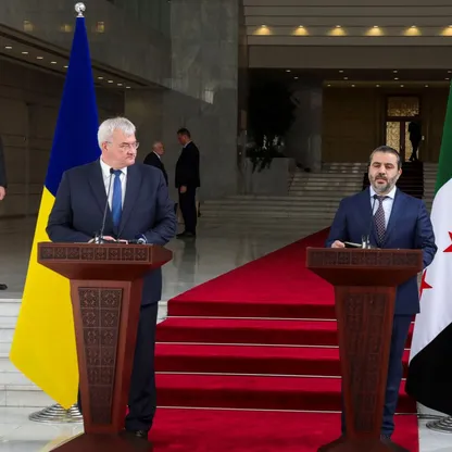 بعد عقود من التحالف مع روسيا.. سوريا تتطلع لعلاقات "استراتيجية" مع أوكرانيا