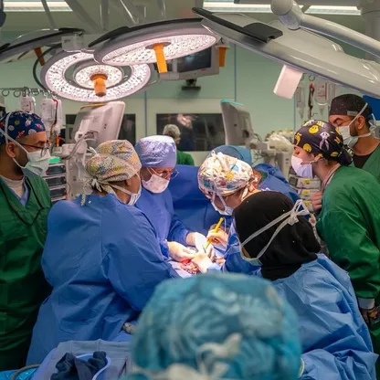 الجراحة رقم 69 في السعودية.. نجاح فصل توأمين ملتصقين