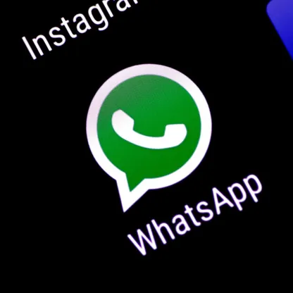 امتثالاً لقواعد أوروبا.. واتساب تتيح الدردشة مع تطبيقات خارجية