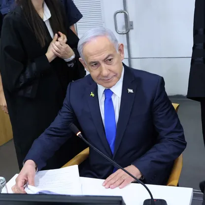 نتنياهو يمثل أمام المحكمة في قضايا الفساد بعد طلب العفو