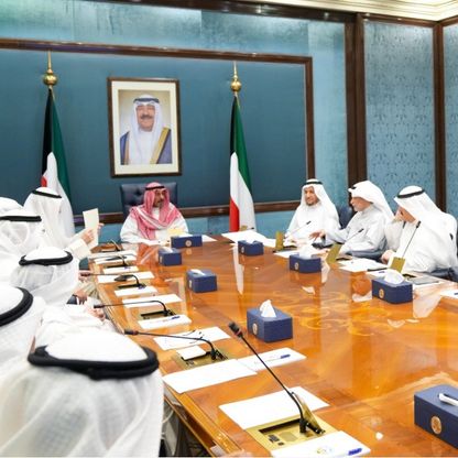 الحكومة الكويتية تقدم استقالتها وترفع مرسوم دعوة البرلمان للانعقاد
