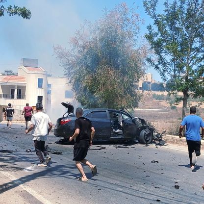 غارات إسرائيلية على جنوب لبنان تودي بحياة شخص وتصيب آخرين
