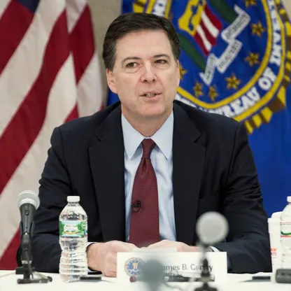 مدير FBI السابق يدفع ببراءته أمام القضاء الفيدرالي في تهم جاءت بدعوات من ترمب