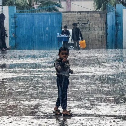 أطفال غزة يواجهون المجهول.. قصف ووضع صحي متردي وسوء تغذية
