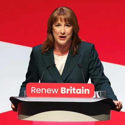 وزيرة الخزانة البريطانية في السعودية لتسريع محادثات التجارة مع الخليج