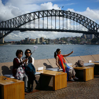 أستراليا تستبعد فرض حظر على السياح الروس في إطار العقوبات